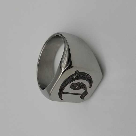 1611- Stainless Steel Handmade Men's Ring Letter D Engraved Size 9.5 NWT - Picture 2 of 8